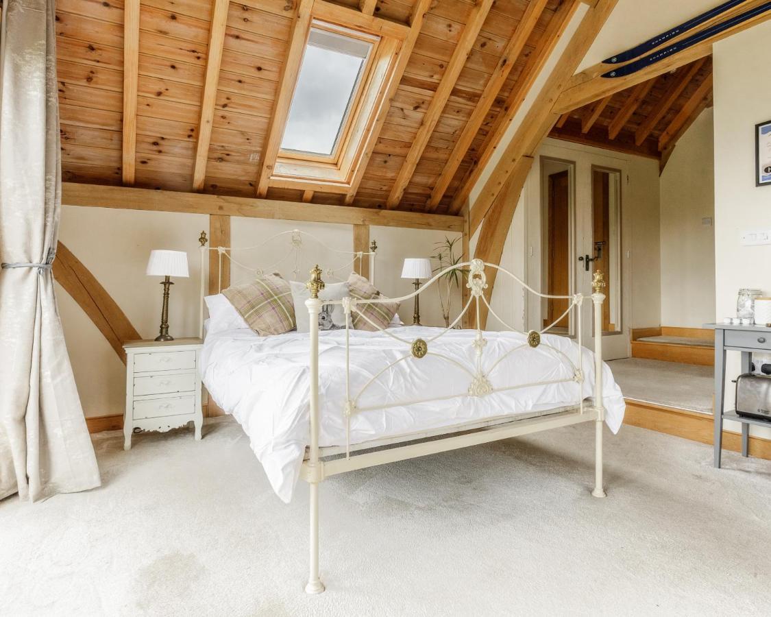 Villa Oak Mead Wrexham Habitación foto